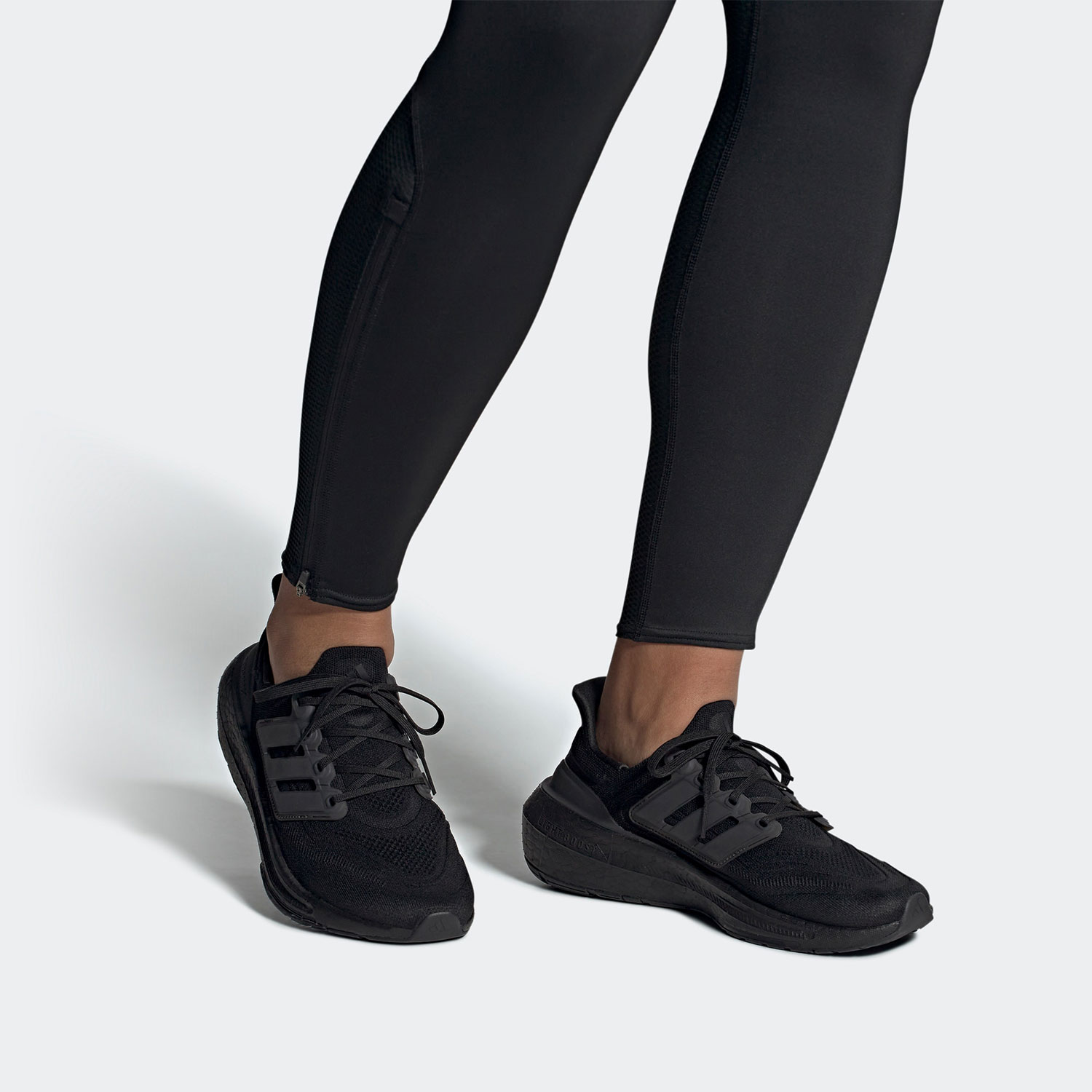 อาดิดาส อัลตร้าบูสท์ ไลท์ รองเ - Adidas Shoes Ultraboost Light บทวิจารณ์และราคา