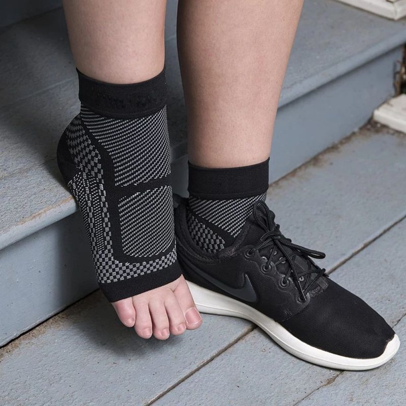 1 คู่กีฬาข้อเท้าสนับสนุนรั้งกา - Knee Sleeve Pair บทวิจารณ์และราคา